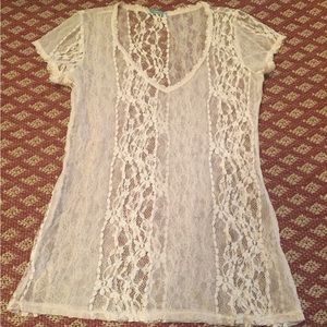 Short sleeved lace overlay shirt